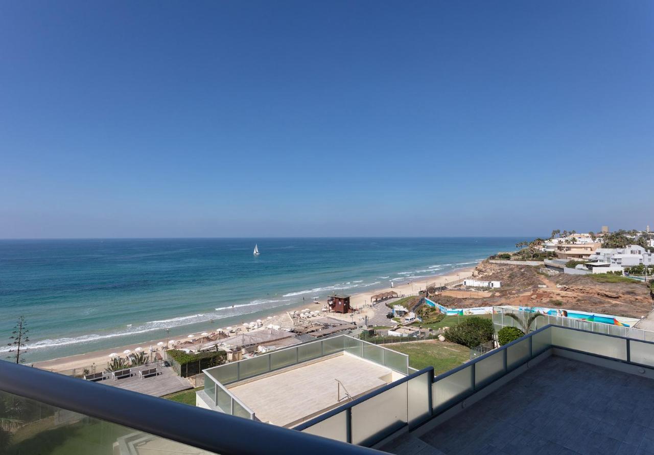 Sea View Stylish 1Br With Balcony By Beachfront Stay Herzelia 外观 照片