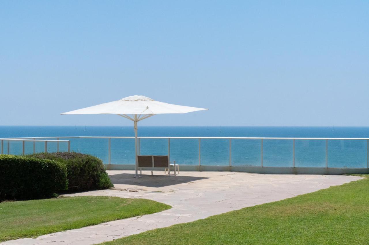 Sea View Stylish 1Br With Balcony By Beachfront Stay Herzelia 外观 照片